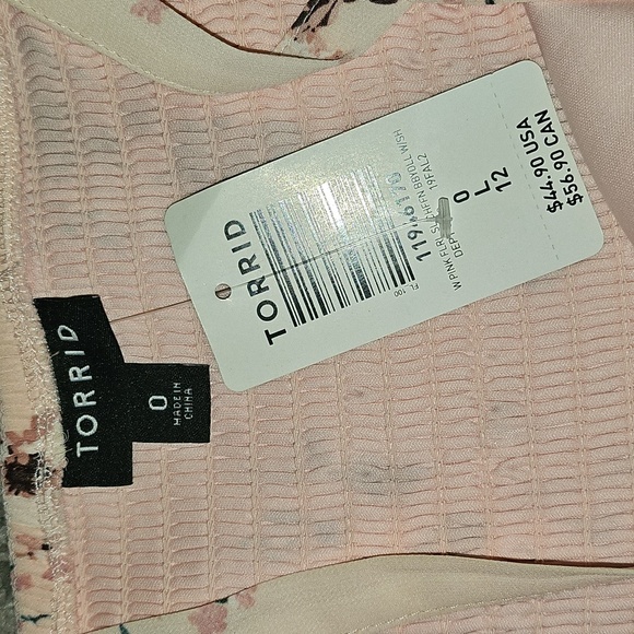 Torrid Blush Pink Floral Chiffon Sharkbite Tunic Cami size Large - Picture 7 of 11